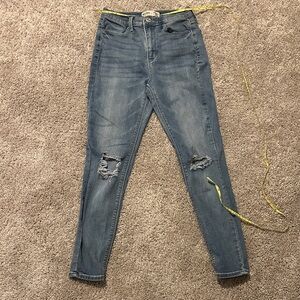 Mudd Distressed Skinny Jeans